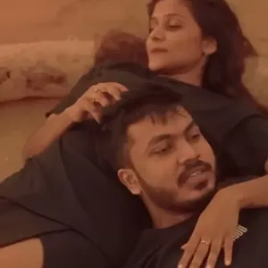Mihirawayak mp3 Download