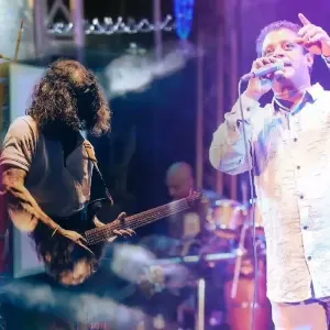 Senehasakata Aruthak mp3 Download